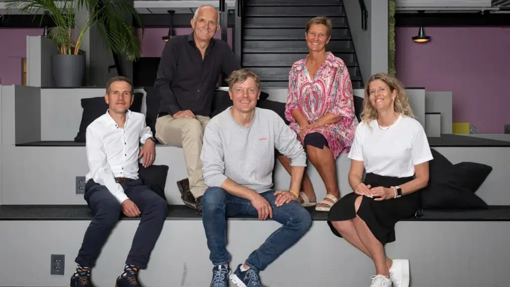 GYRO pic 1536x1024.jpg