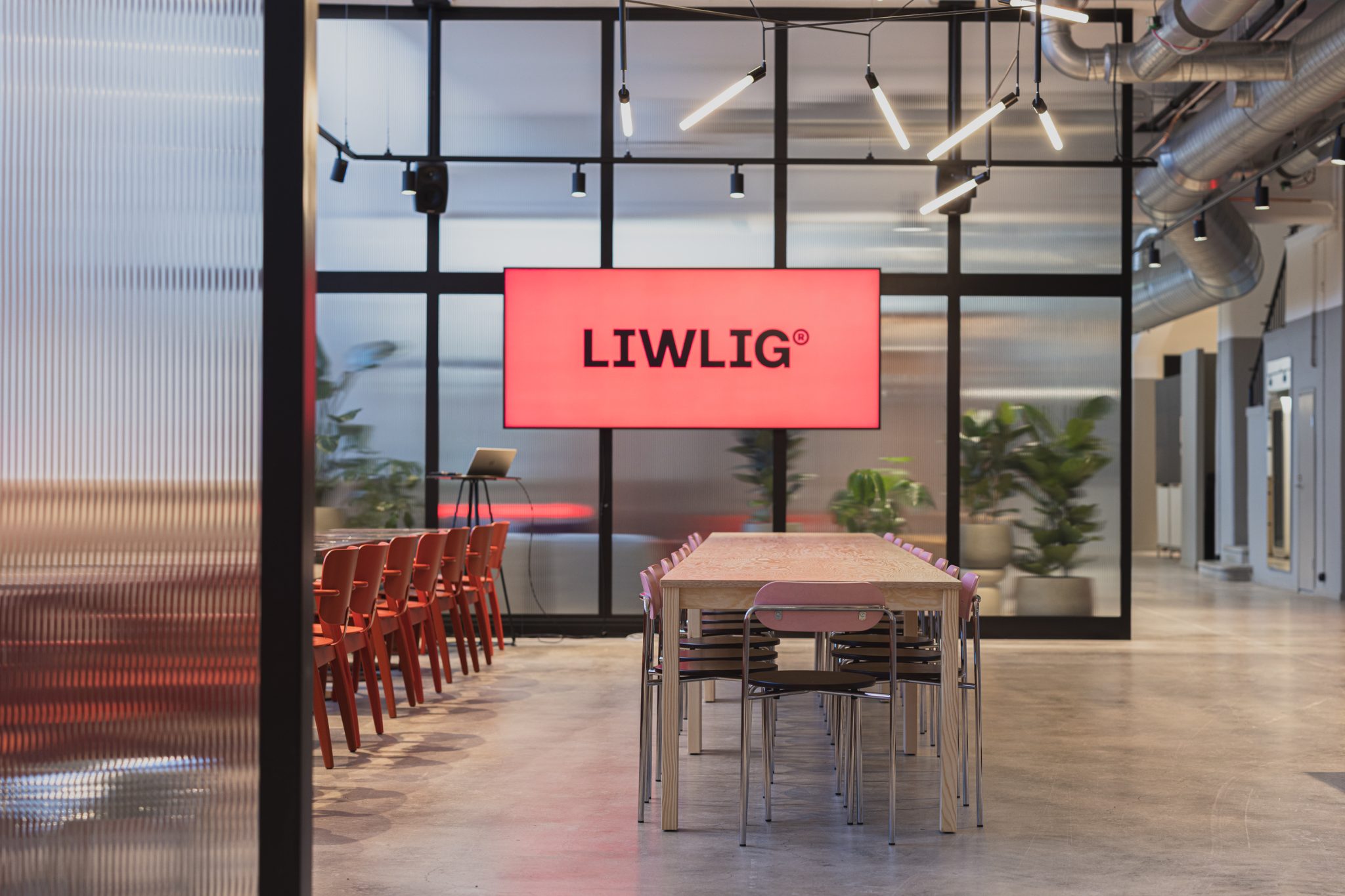 Welcome to LIWLIG House 