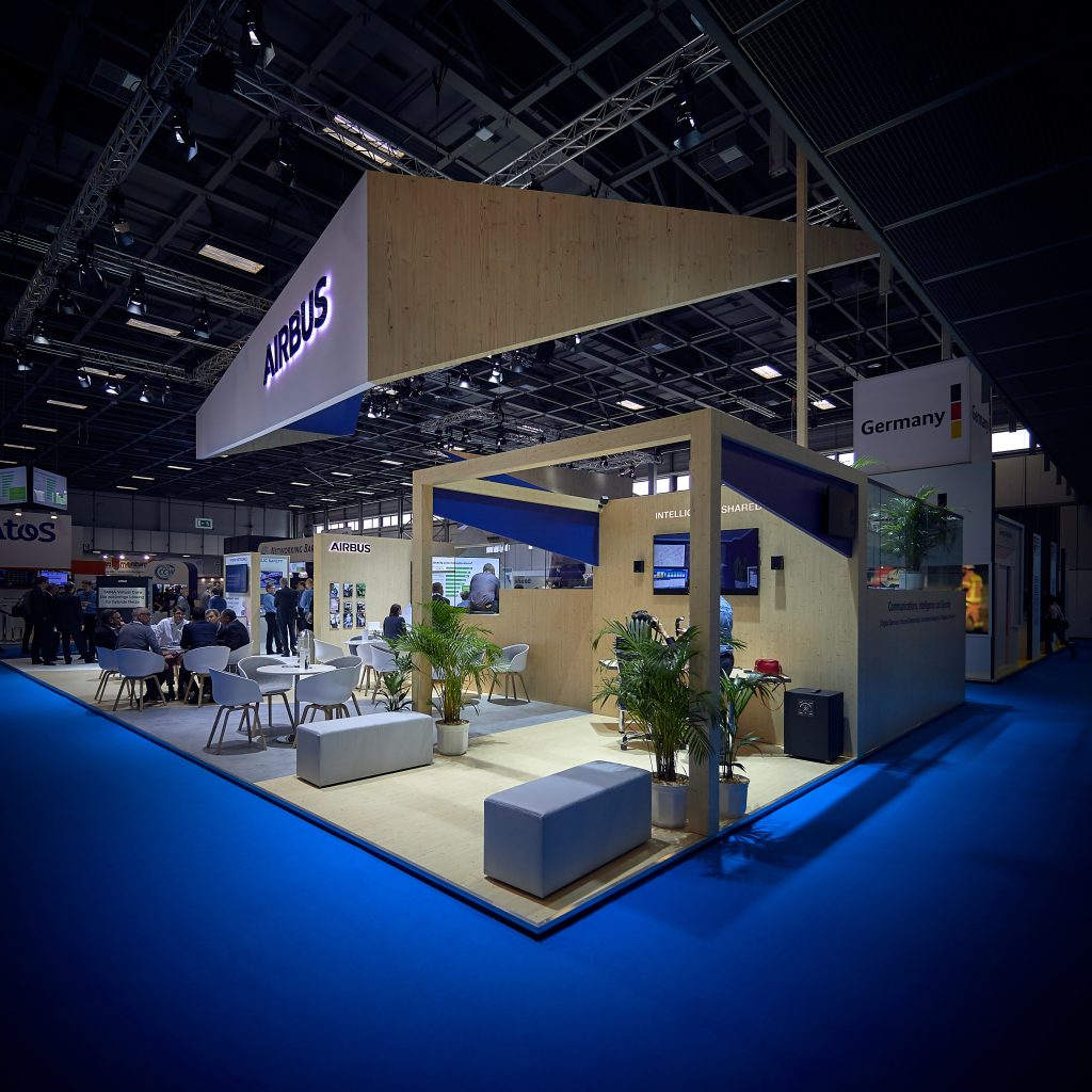 liwlig tapaus case exhibitions and spaces airbus critica 003